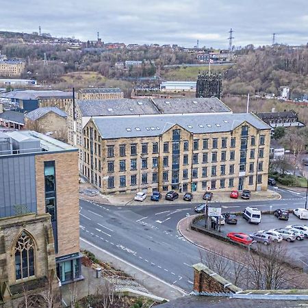 Chic Mill Conversion Beside Piece Hall & Eureka! 哈利法克斯 外观 照片